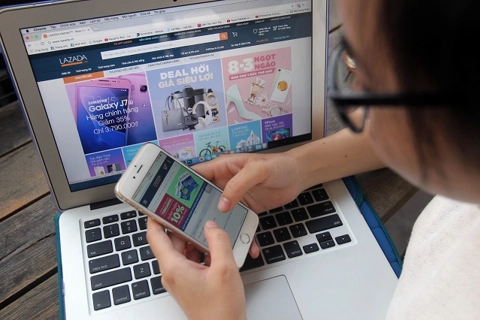 E-commerce helps Vietnamese companies cope with the pandemic: Experts