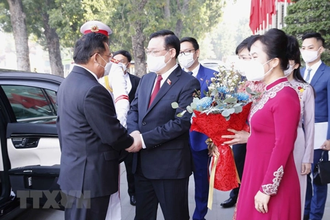 Lao National Assembly Chairman starts three-day visit to Vietnam