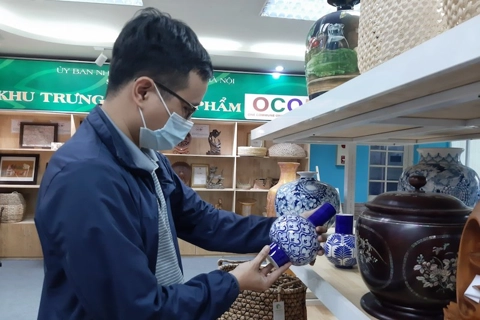 Hanoi takes action to promote handicrafts and OCOP products