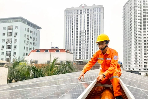 Hanoi takes the lead in energy savings in 2021