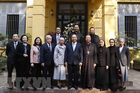 State President extends Christmas greetings to Hanoi Archdiocese
