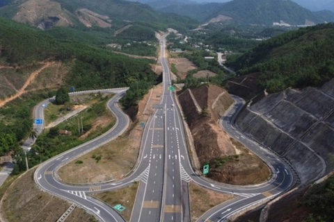 Vietnamese parliament agrees $6.5 billion for construction of North-South expressway