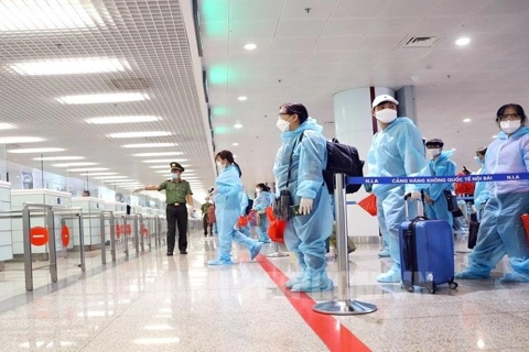 Foreigners, overseas Vietnamese facilitated entry procedures