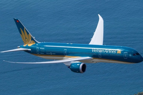 Vietnam Airlines resumes scheduled flights to Europe