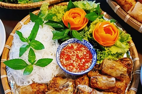 [Quintessence of Hanoi’s cuisine] Quintessence of Vietnamese cuisine: Hanoi spring rolls