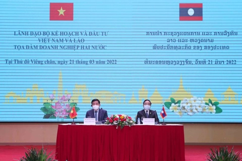 Vietnam - Laos strengthen cooperation in transport infrastructure, energy