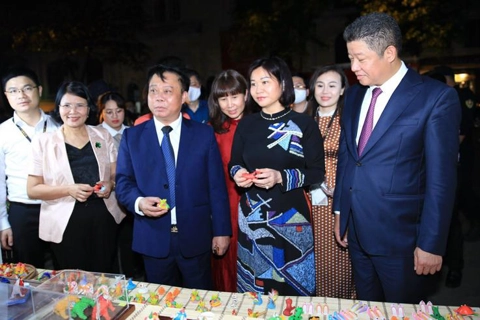 Hanoi tourism gift expo 2022 builds brand for city’s tourism