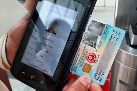 Vietnam pilots cash withdrawals via chip-based ID cards