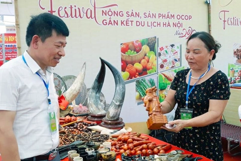 Festival promotes agricultural and OCOP products linked to Hanoi tourism