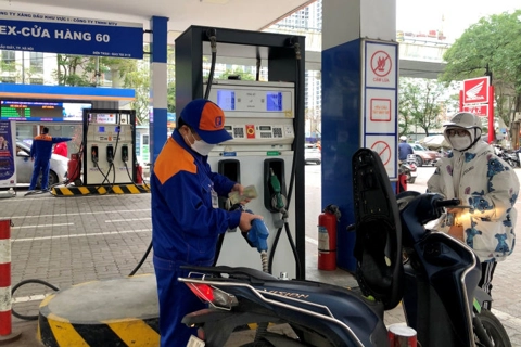 VCCI proposes to scrap excise tax on petrol