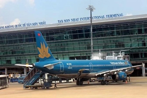 PM eyes new Tan Son Nhat airport terminal to start operations in 2024