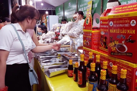 Hanoi hosts festival promoting OCOP products 