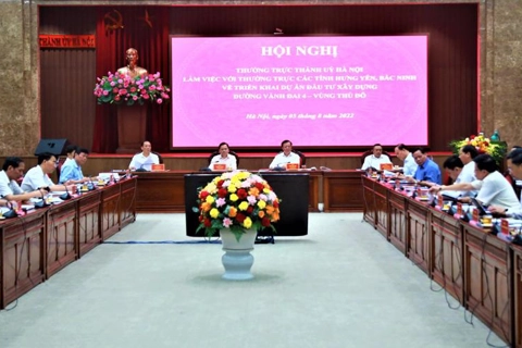 Hanoi eyes effective cooperation with neighboring provinces in Ring road No.4 project