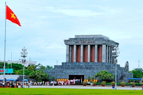 President Ho Chi Minh Mausoleum reopens