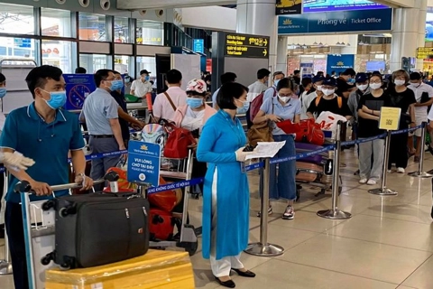 Hanoi’s health sector issues monkeypox monitoring guidance at Noi Bai Int’l Airport