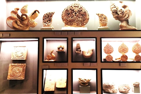 Treasures of Thang Long Imperial Palace displayed