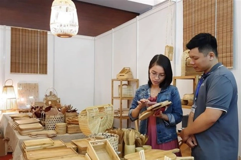 Hanoi Giftshow 2022 promotes handicraft villages