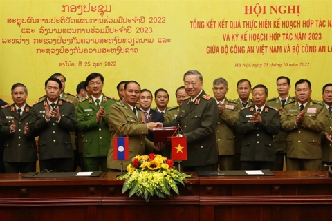 Vietnam, Laos to sign confidential information exchange agreement