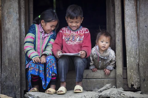 Hanoi's voters urge more support for ethnic minorities, needy people