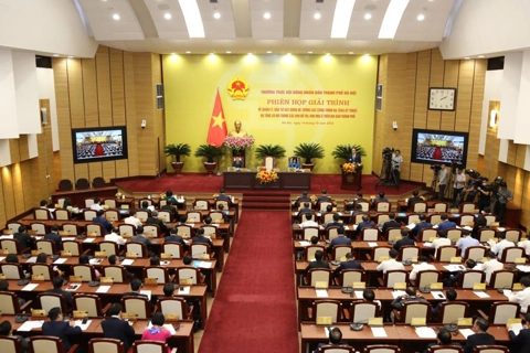 Economic recovery high on agenda of Hanoi People's Council year-end session