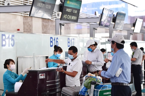 Vietnamese airlines to add domestic flights for Tet holiday