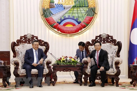 Hanoi to promote comprehensive relations with Vientiane 