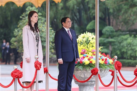 New Zealand Prime Minister arrives in Vietnam, starting four-day visit