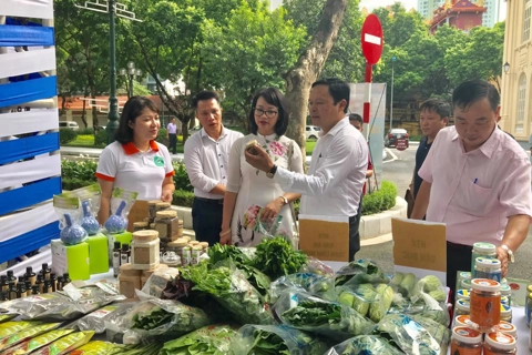 Hanoi promotes brand-building for agricultural products