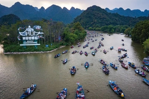 Hanoi will soon launch new travel routes to boost regional tourism