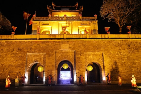 Hanoi: Night tour to Thang Long Imperial Citadel for foreign traveler launched