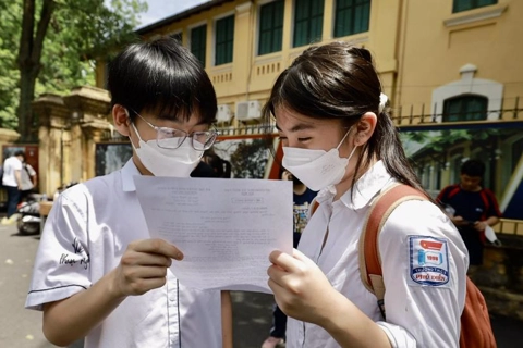 Hanoi's students to take 10th-grade entrance exam in June