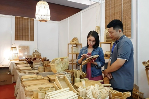 Hanoi strengthens sustainable production and green consumption