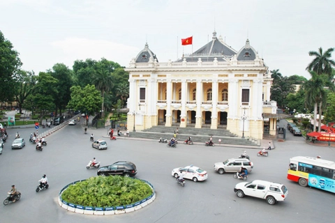 Hanoi to become Asia's center of photography: French ambassador