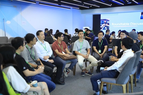 Strengthening links among Vietnamese higher education incubators