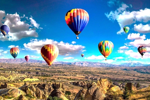 Vietnam's site listed among world top destinations for hot air balloon rides