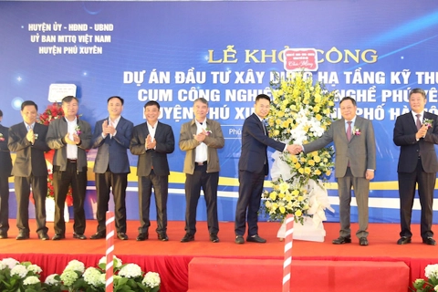 Hanoi begins work on Phu Yen craft village industrial cluster