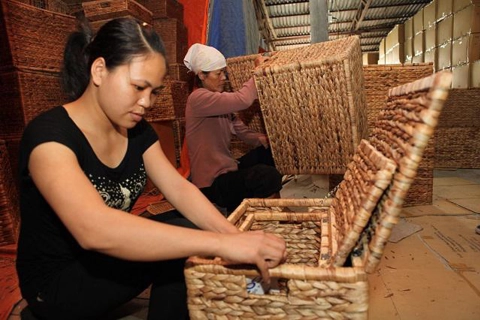 Traditional handicraft products tell cultural story of capital