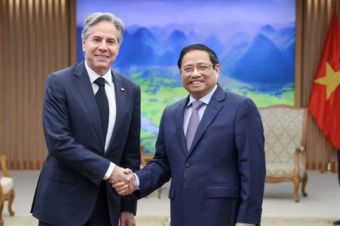 Vietnam expects to lift relations with US