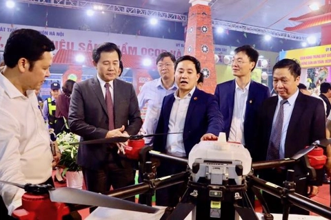 Hanoi promotes 2,000 agricultural specialties and materials from localities nationwide