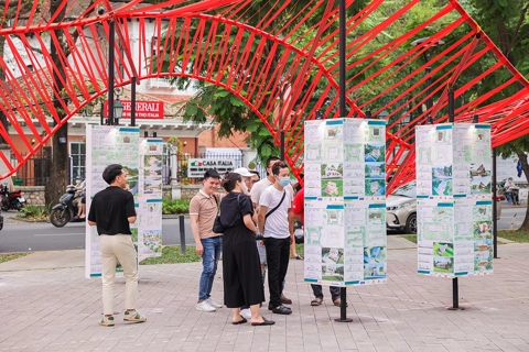 Architecture exhibition opens in Hanoi’s green space 