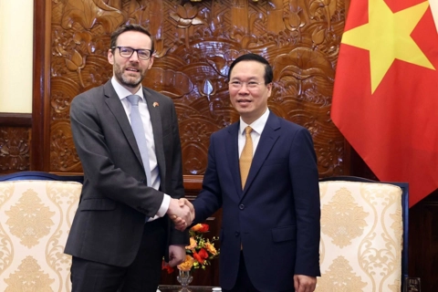 Vietnam, UK eye lifting relations: State President Vo Van Thuong