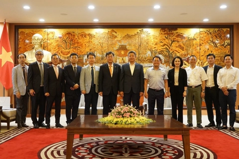 Hanoi, South Korea to explore cooperation opportunities in smart city development