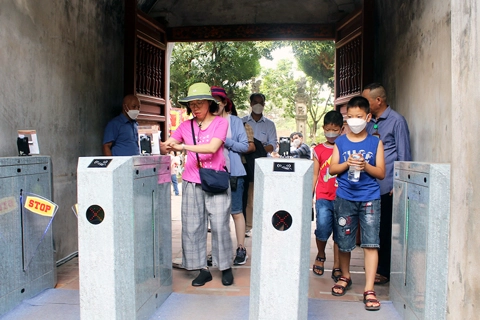 Electronic ticketing increases tourist satisfaction in Hanoi