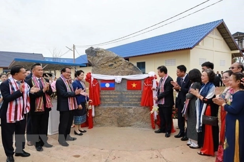 Vietnam donates Laos US$2 million to build school