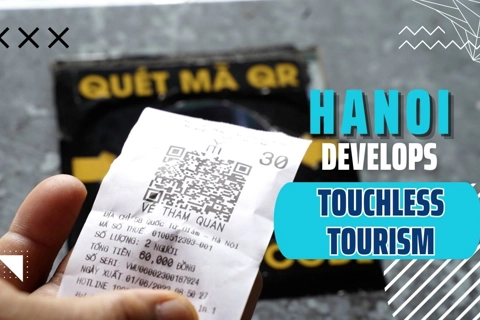 Hanoi develops touchless tourism through QR codes