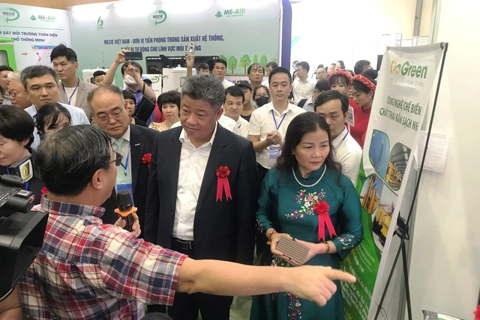 Hanoi hosts International Expo of Energy-Environmental Technology 2023