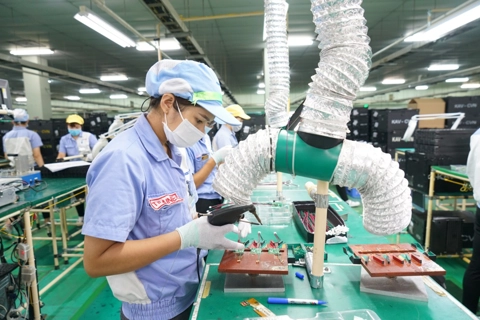 Vietnam’s GDP growth expands by 3.72% in H1