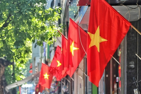 Hanoi to hoist national flag to celebrate 15 years of administrative boundary adjustment