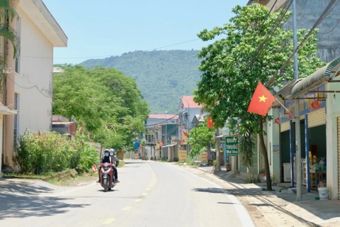 Quoc Oai contributes to transforming mountainous ethnic regions in Hanoi