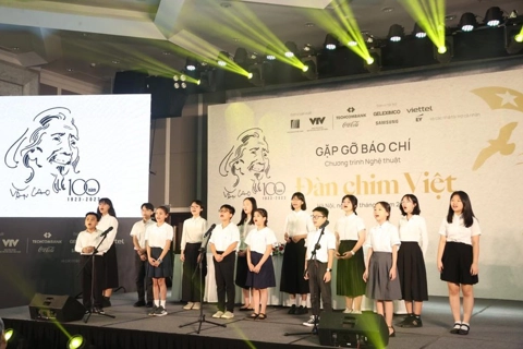 Performance of 300 artists to celebrate 100th anniversary of musician Van Cao